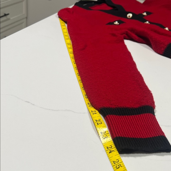 Goelia Red and Black Cardigan with Gold Buttons, gorgeous.NWOT. Has Chanel vibe. - Picture 5 of 7